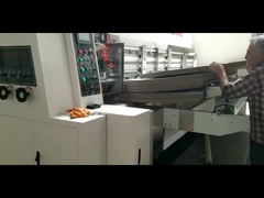 CE EAC 1400*2600mm เครื่องตัดกล่องกระดาษลูกฟูกอายุการใช้งานยาวนาน